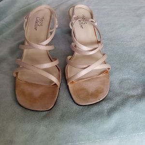 The 9-2-5 Collection Fabric upper. bonded leather  synthetic sole sandle 10 M